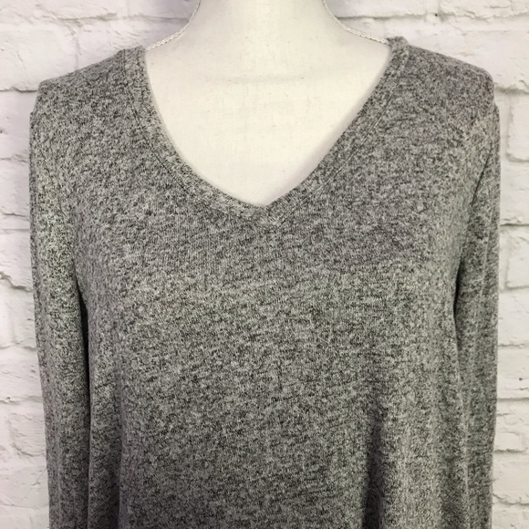 Lane Bryant Heather Gray LongSleeve Soft Vneck Top - Picture 3 of 4
